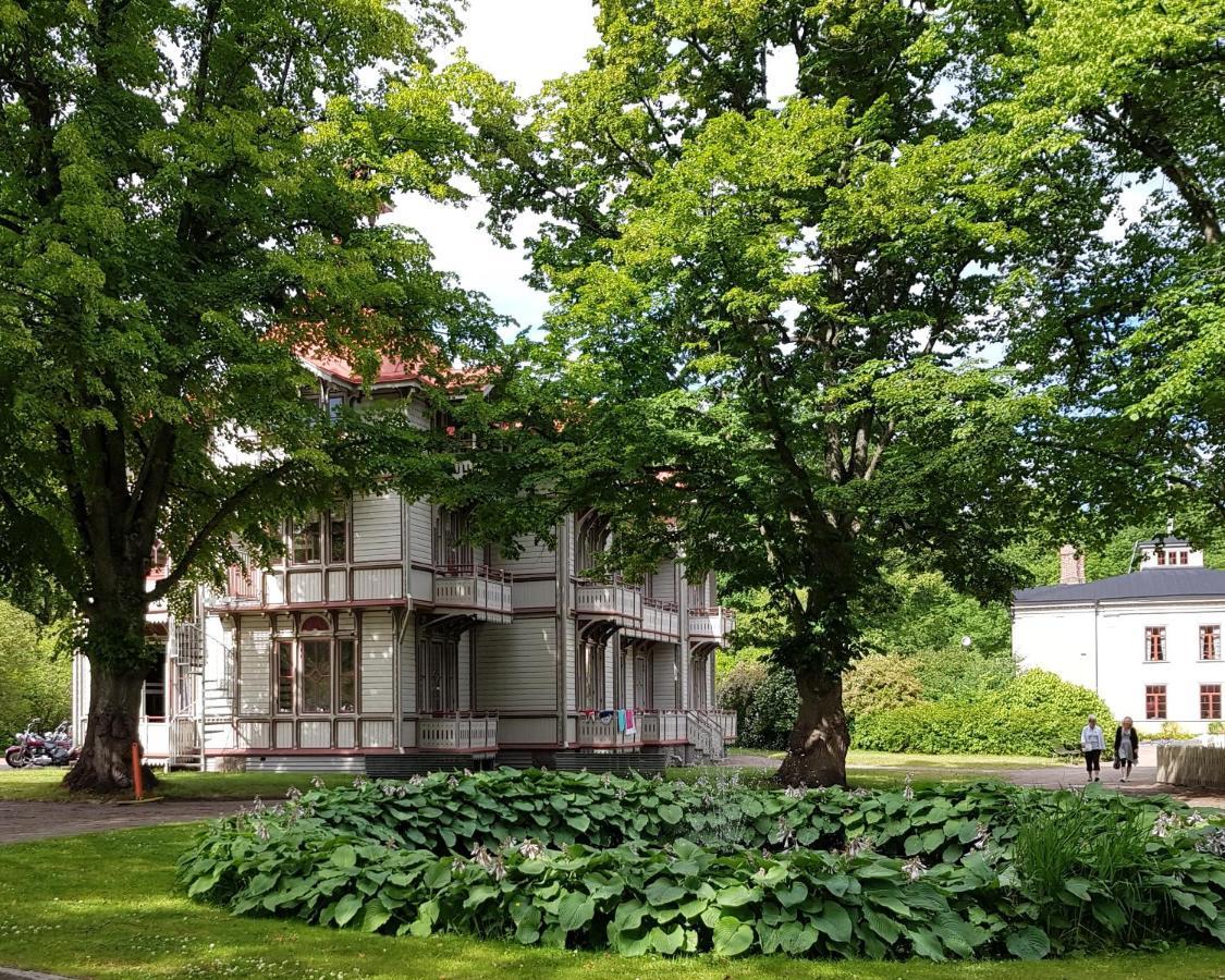 Villa Eira Vandrarhem Hjo Luaran gambar